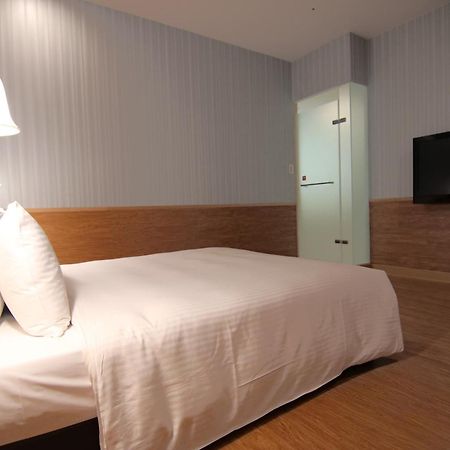 Liho Hotel Hankou Taipei Bagian luar foto