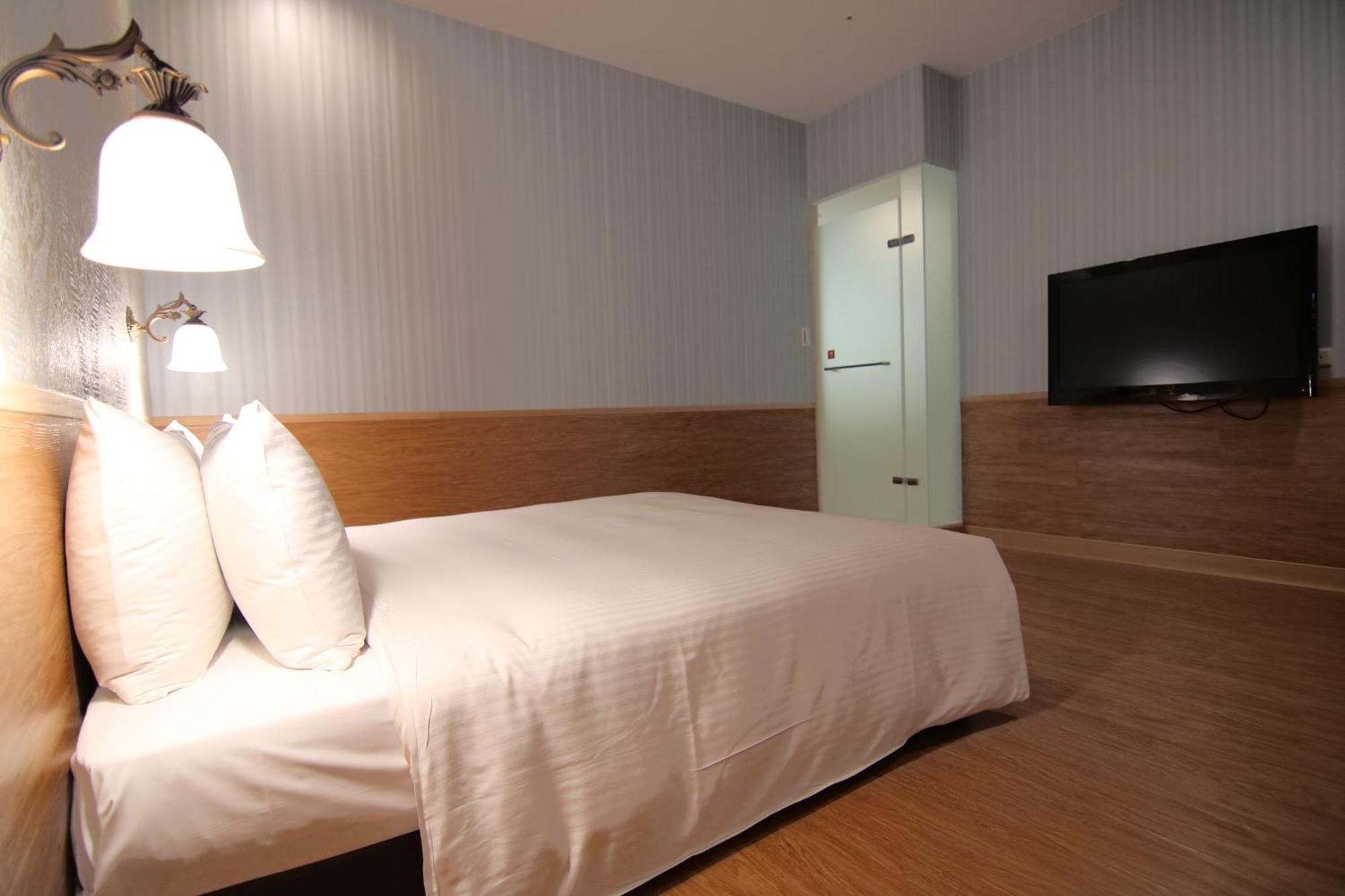 Liho Hotel Hankou Taipei Bagian luar foto