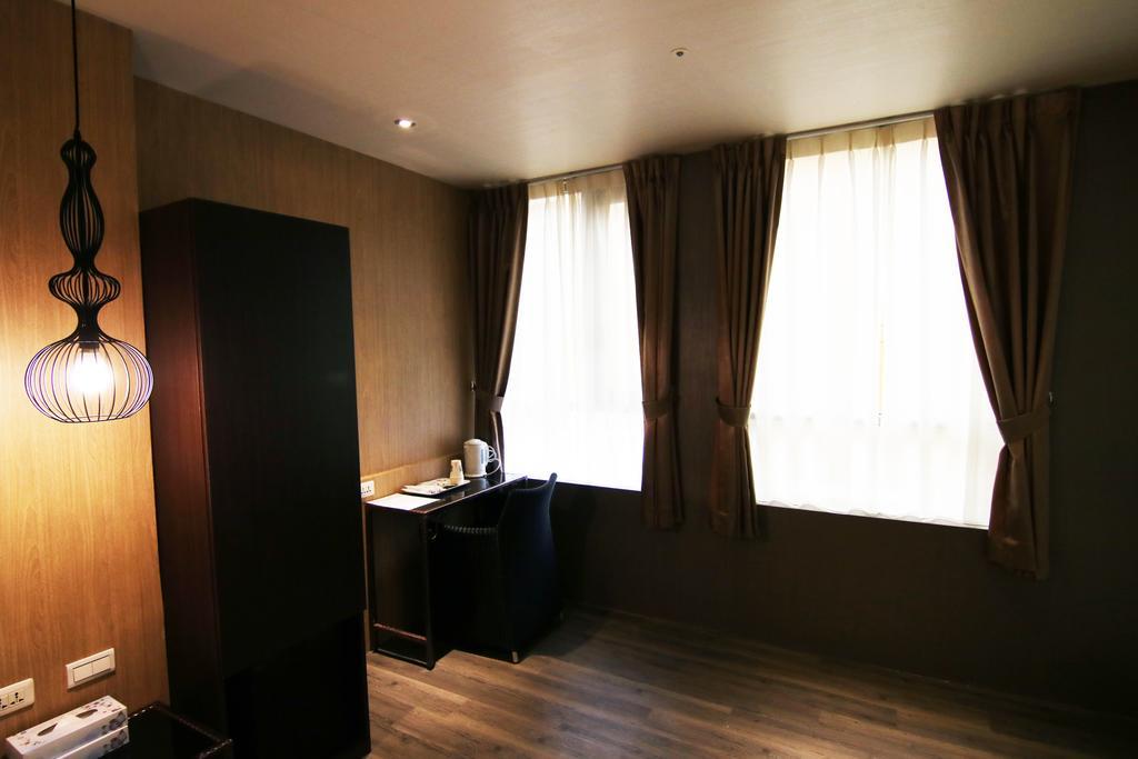 Liho Hotel Hankou Taipei Bagian luar foto